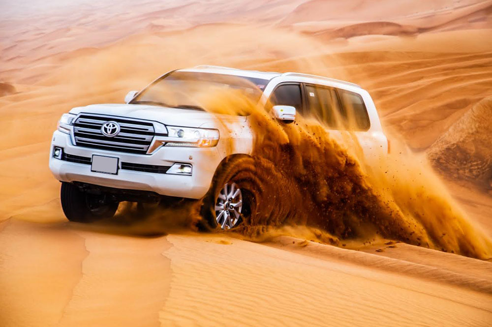 dune bashing dubai